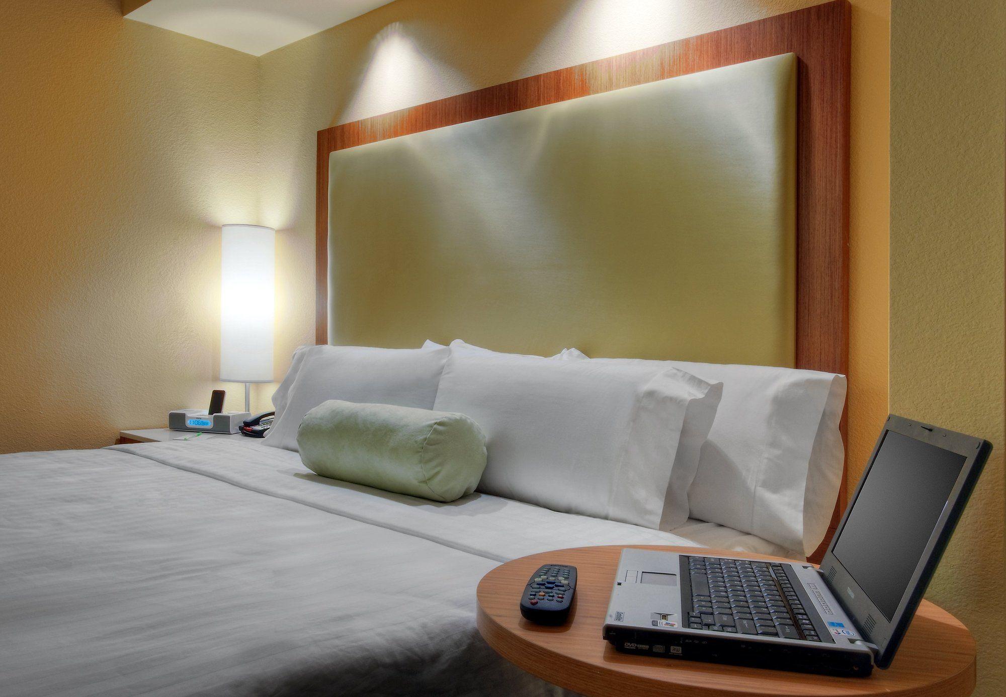 Springhill Suites By Marriott Baton Rouge North / Airport Exterior foto