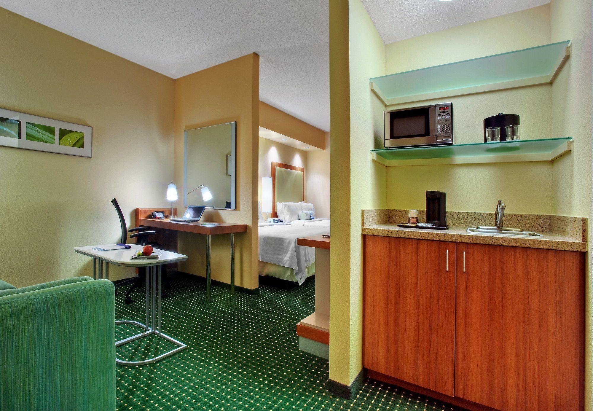 Springhill Suites By Marriott Baton Rouge North / Airport Exterior foto
