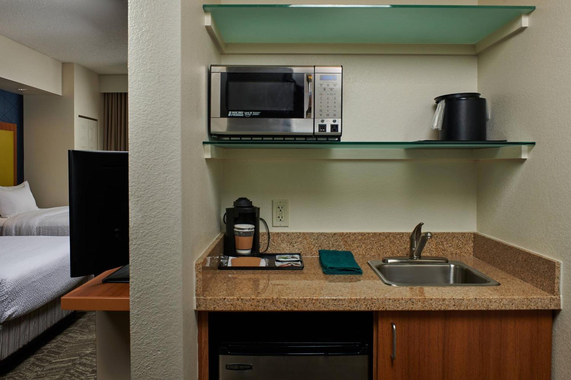 Springhill Suites By Marriott Baton Rouge North / Airport Exterior foto
