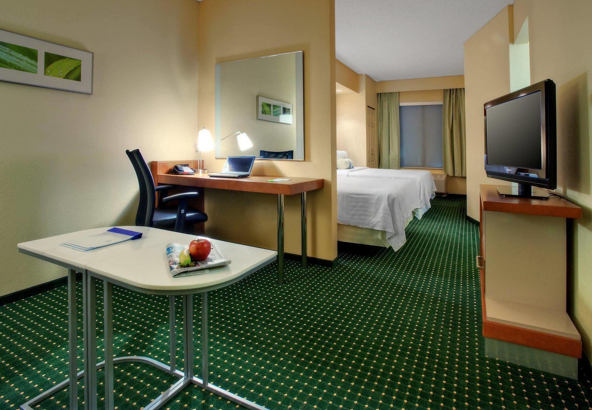 Springhill Suites By Marriott Baton Rouge North / Airport Exterior foto